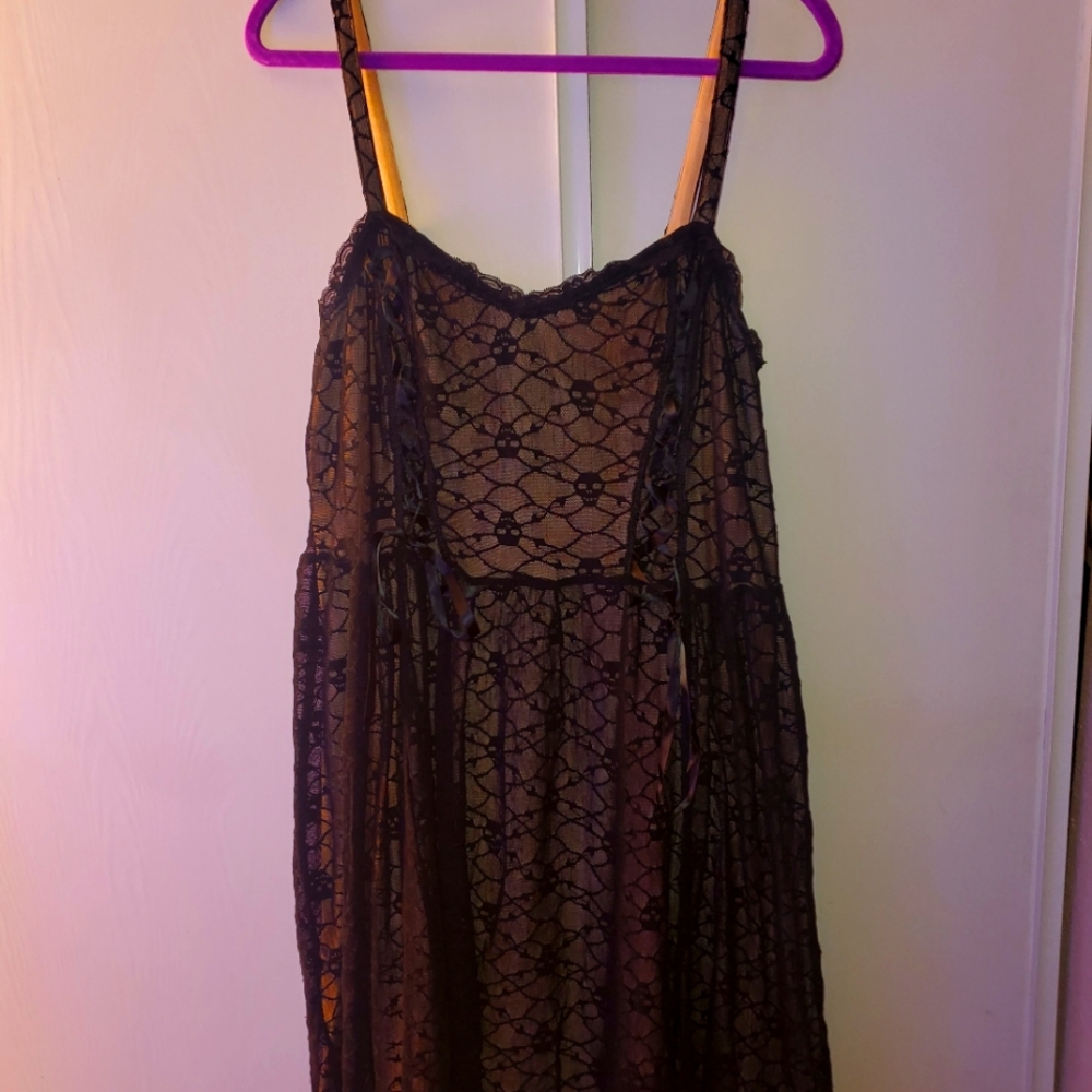 Shear lace torrid dress size 1